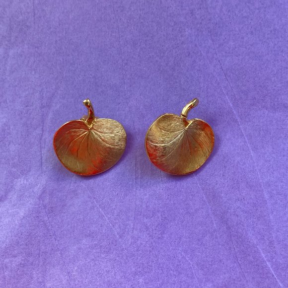 Vintage Pastelli Gold Gingko Leaf Clip Earrings - Picture 2 of 7